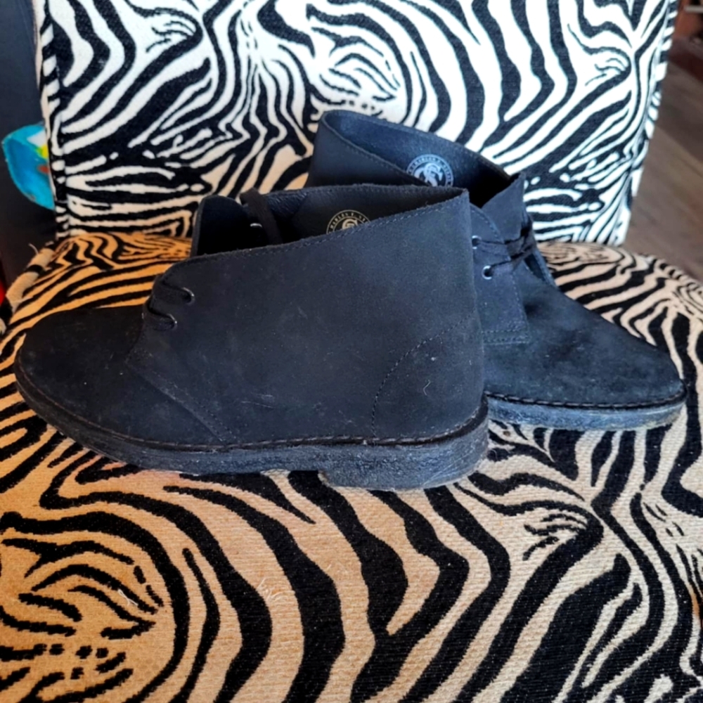 Size 8 Black Genuine Leather Shoes